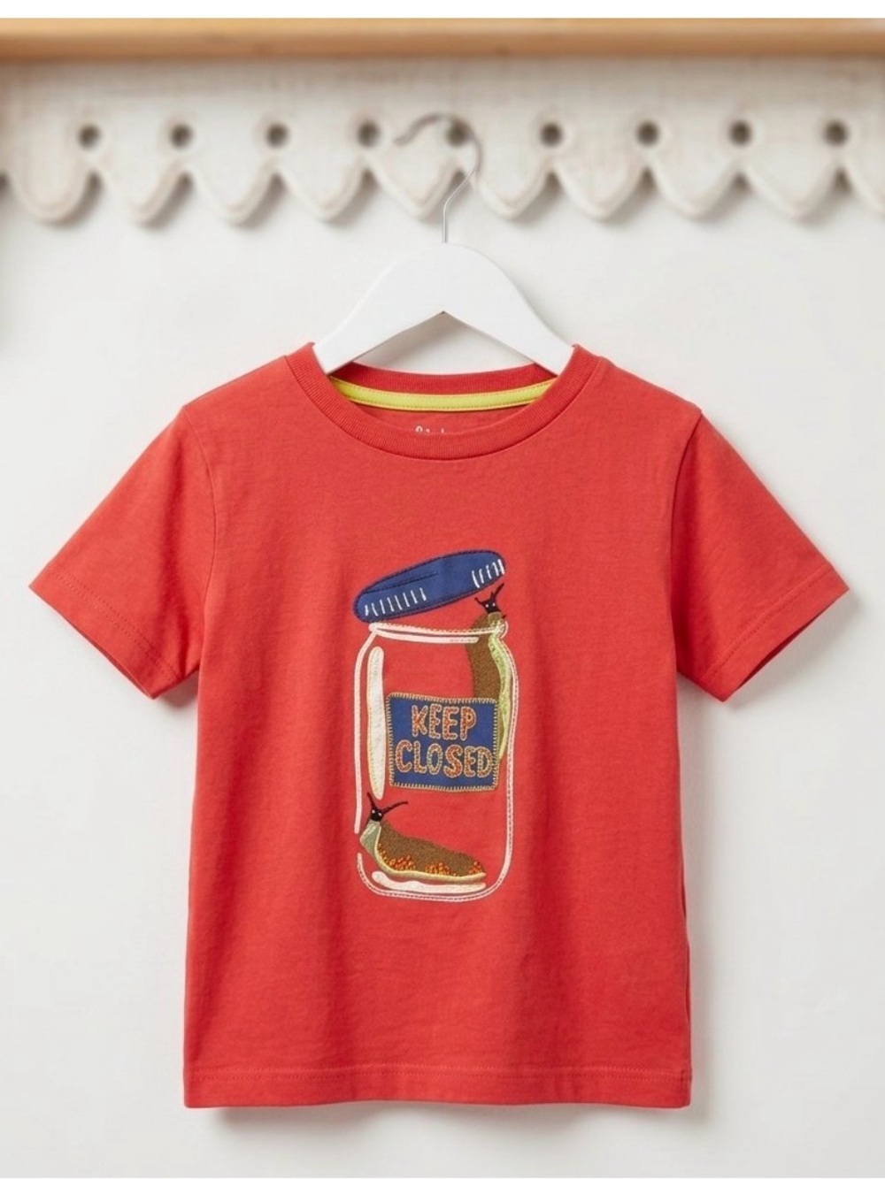Mini Boden Coral Red Short Sleeve Tee with Jar "Keep Closed" Graphic, size 3/4Y
